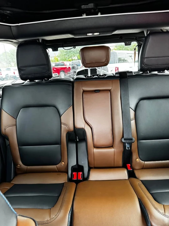 2023 Ford Bronco 6th Gen - Image 13 of 15