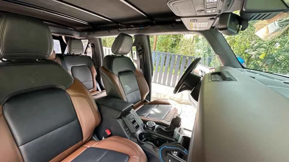 2023 Ford Bronco 6th Gen - Image 18 of 19