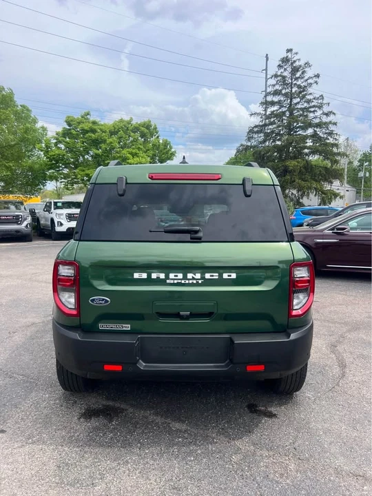 2023 Ford Bronco 6th Gen - Image 18 of 19