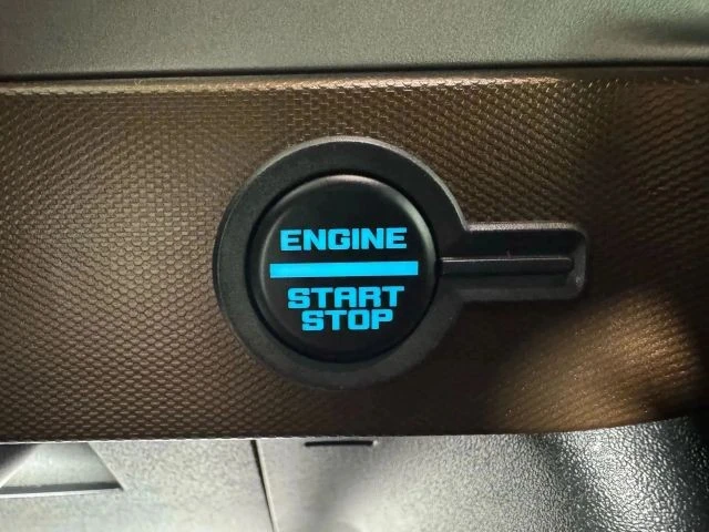 2023 Ford Bronco 6th Gen - Image 17 of 21