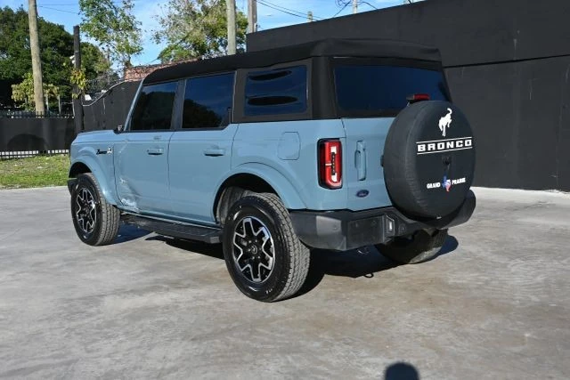 2023 Ford Bronco 6th Gen - Image 5 of 16