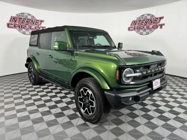 2023 Ford Bronco 6th Gen - Image 9 of 12