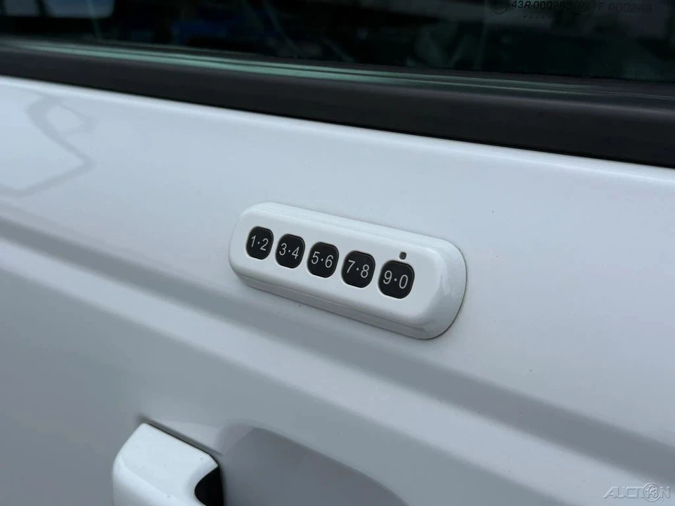 2023 Ford Bronco 6th Gen - Image 14 of 21