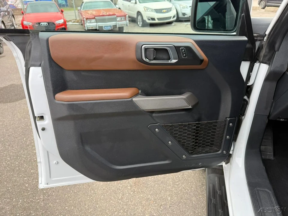2023 Ford Bronco 6th Gen - Image 20 of 21