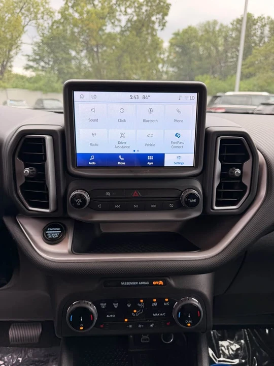 2023 Ford Bronco 6th Gen - Image 14 of 16