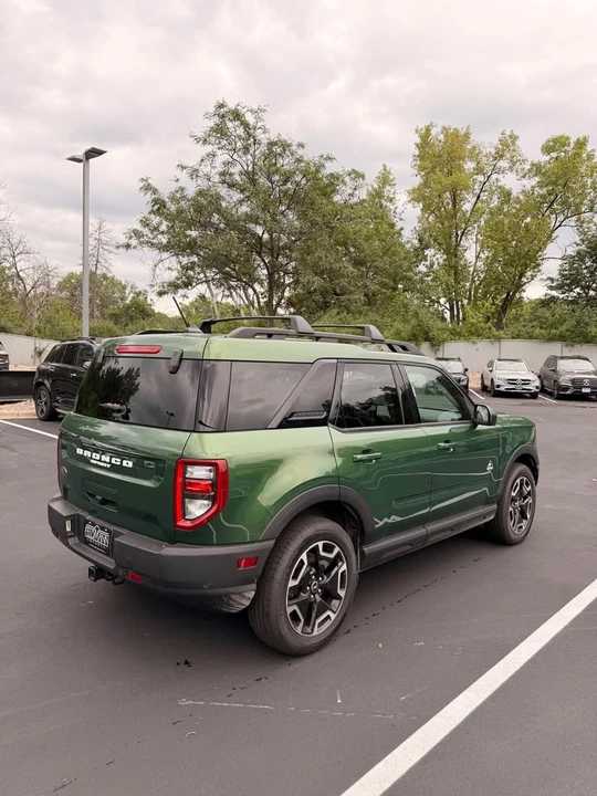 2023 Ford Bronco 6th Gen - Image 5 of 16