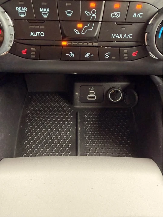 2023 Ford Bronco 6th Gen - Image 16 of 16
