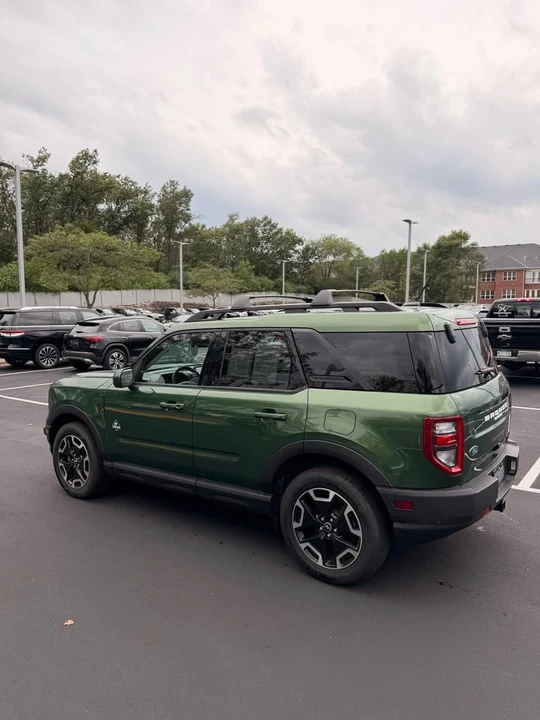 2023 Ford Bronco 6th Gen - Image 8 of 16