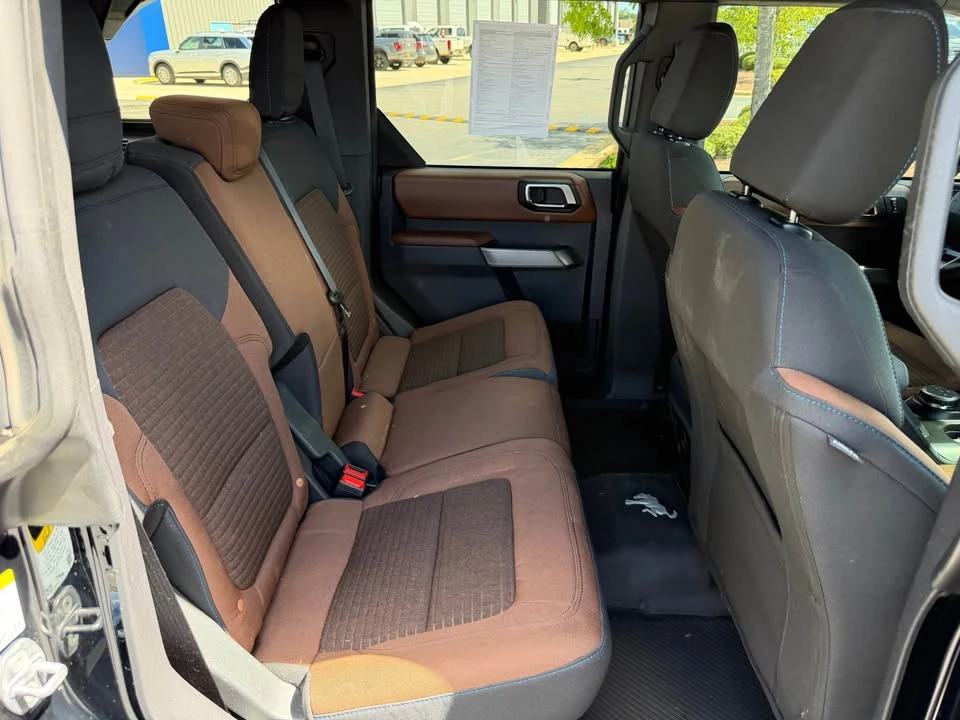 2023 Ford Bronco 6th Gen - Image 18 of 19