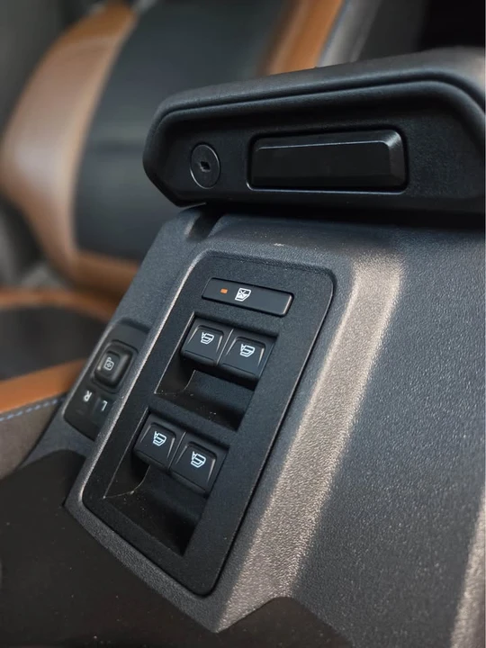 2023 Ford Bronco 6th Gen - Image 7 of 13