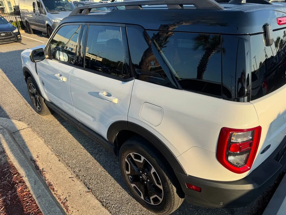 2023 Ford Bronco 6th Gen - Image 3 of 5