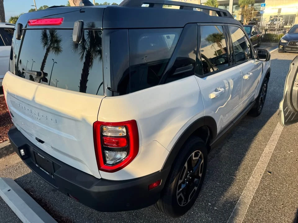 2023 Ford Bronco 6th Gen - Image 5 of 5