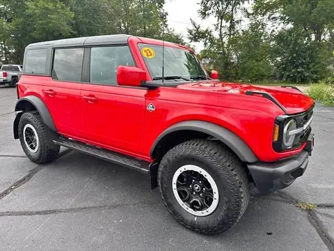 2023 Ford Bronco Outer Banks Sport Utility 4D