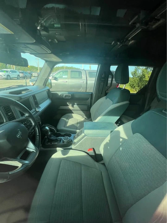 2023 Ford Bronco 6th Gen - Image 5 of 6