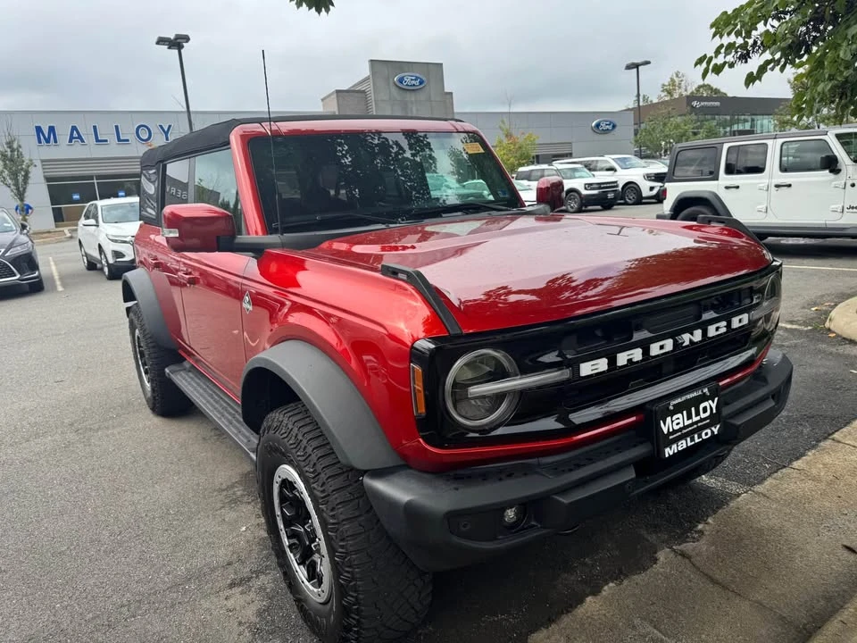 2023 Ford Bronco 6th Gen - Image 2 of 9
