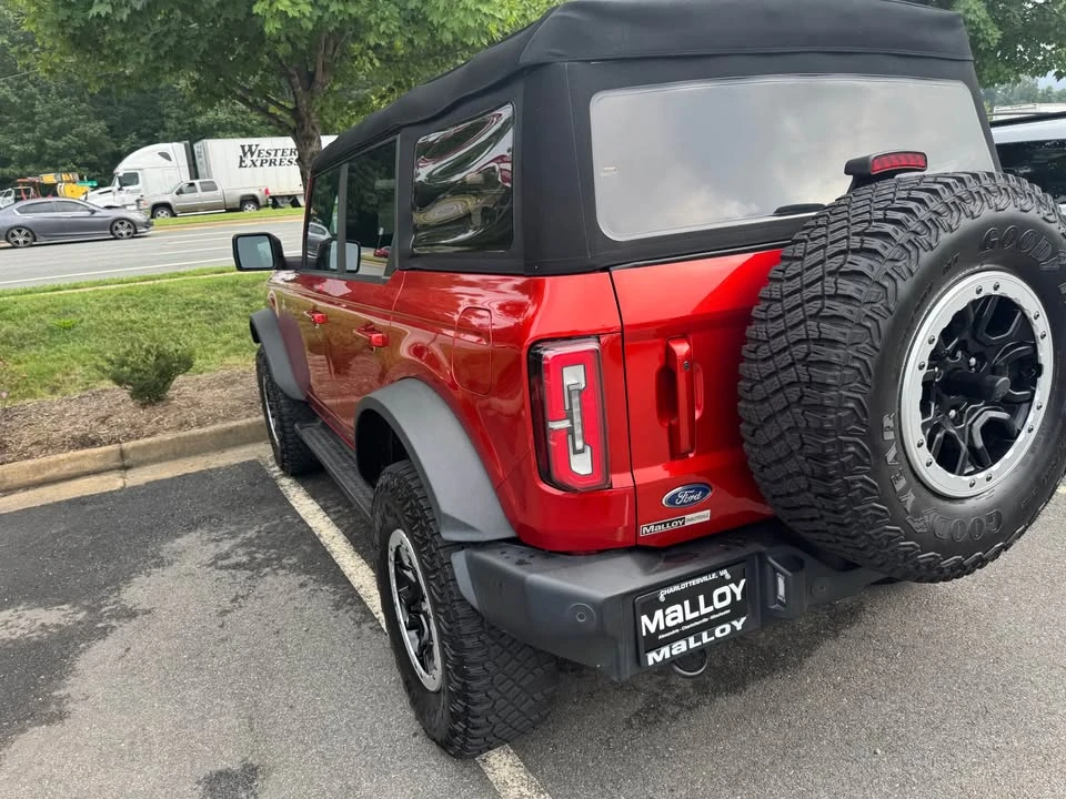 2023 Ford Bronco 6th Gen - Image 8 of 9