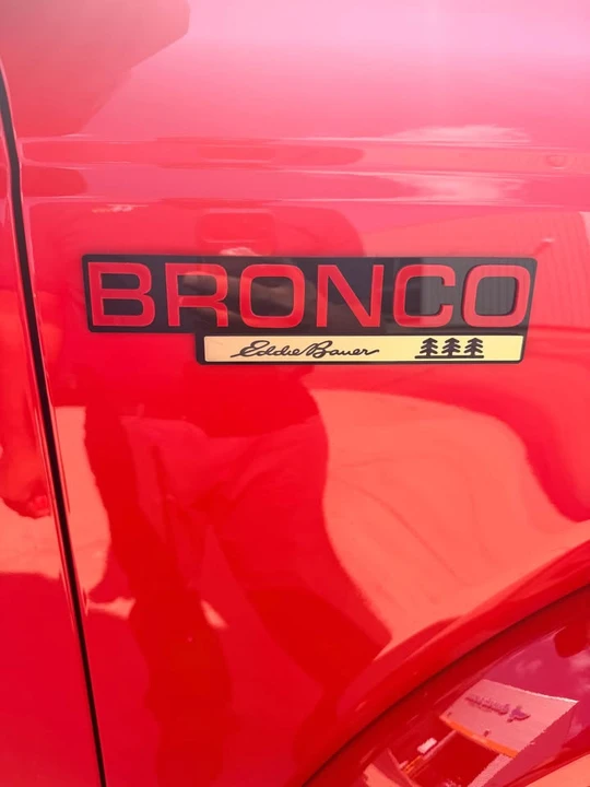 2023 Ford Bronco 6th Gen - Image 2 of 10
