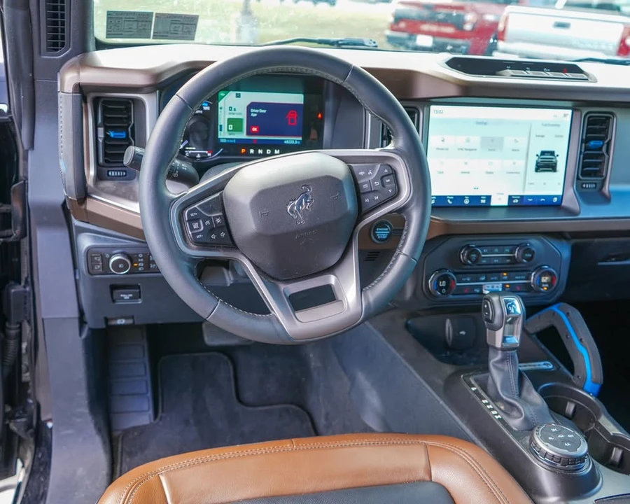 2023 Ford Bronco 6th Gen - Image 4 of 20