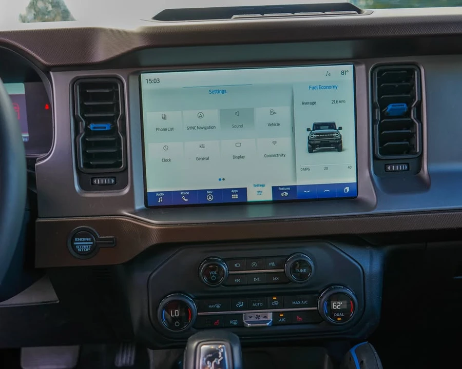 2023 Ford Bronco 6th Gen - Image 19 of 20