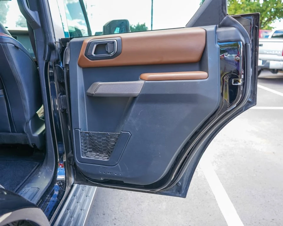 2023 Ford Bronco 6th Gen - Image 16 of 20