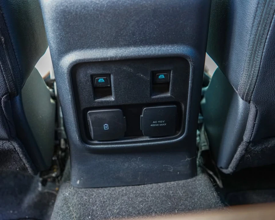 2023 Ford Bronco 6th Gen - Image 18 of 20
