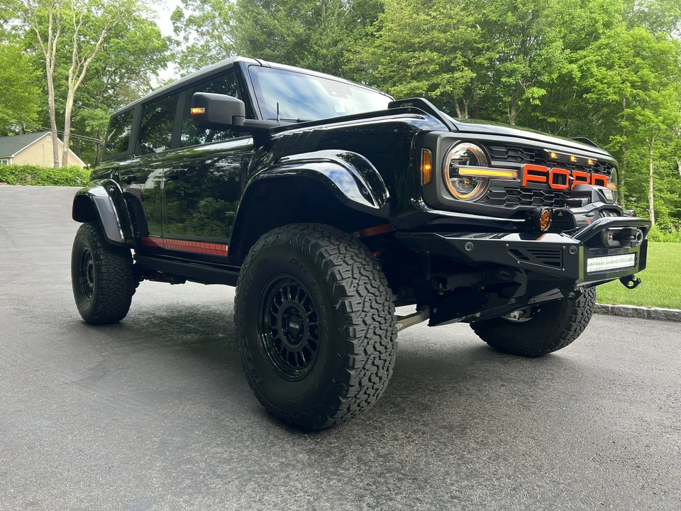 2023 Ford Bronco Raptor 6th Gen - Image 11 of 27