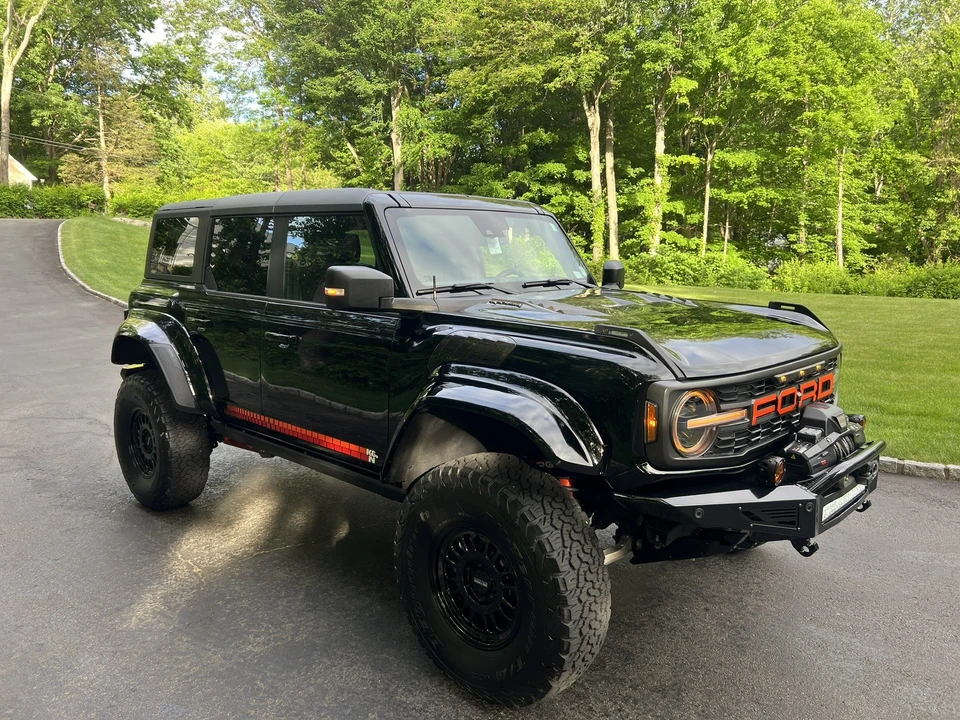 2023 Ford Bronco Raptor 6th Gen - Image 7 of 27