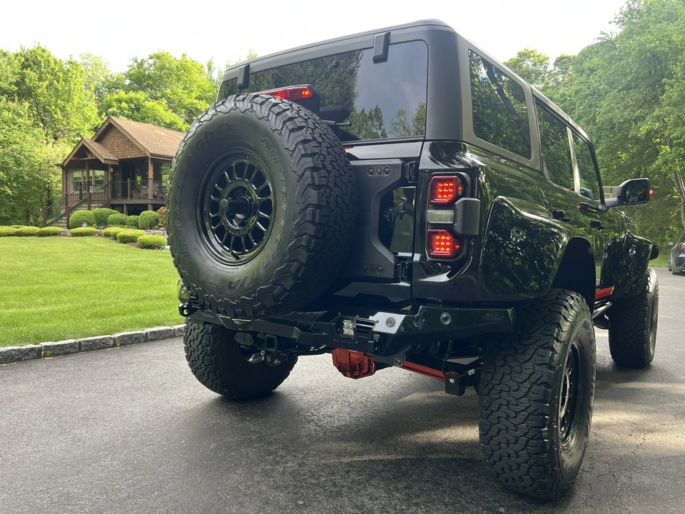 2023 Ford Bronco Raptor 6th Gen - Image 6 of 27