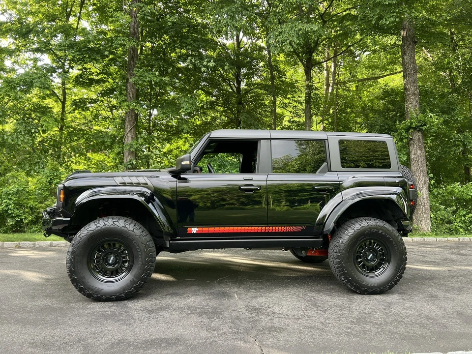 2023 Ford Bronco Raptor 6th Gen - Image 12 of 27