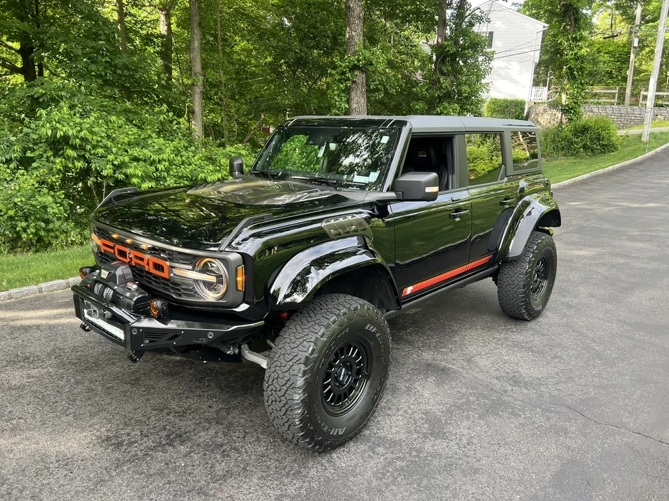 2023 Ford Bronco Raptor 6th Gen - Image 2 of 27