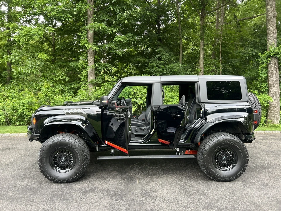 2023 Ford Bronco Raptor 6th Gen - Image 16 of 27