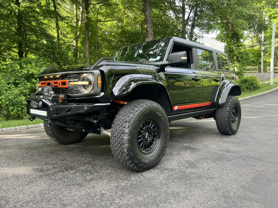 2023 Ford Bronco Raptor 6th Gen - Image 18 of 27