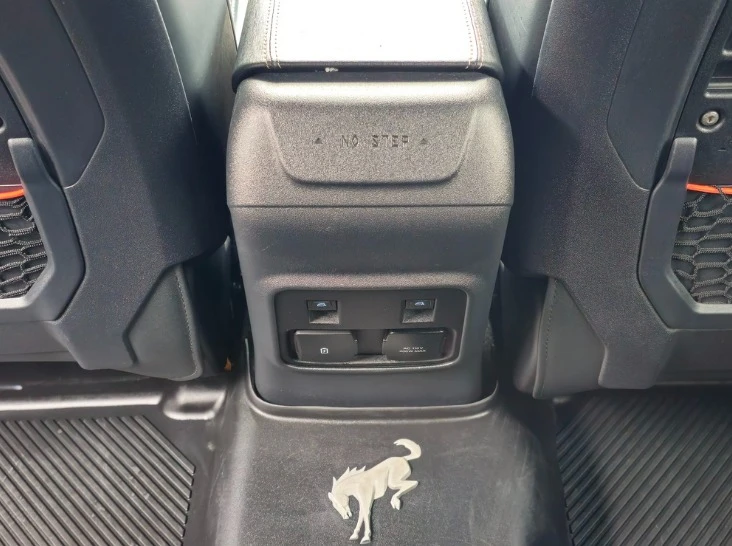 2023 Ford Bronco Raptor 6th Gen - Image 9 of 18