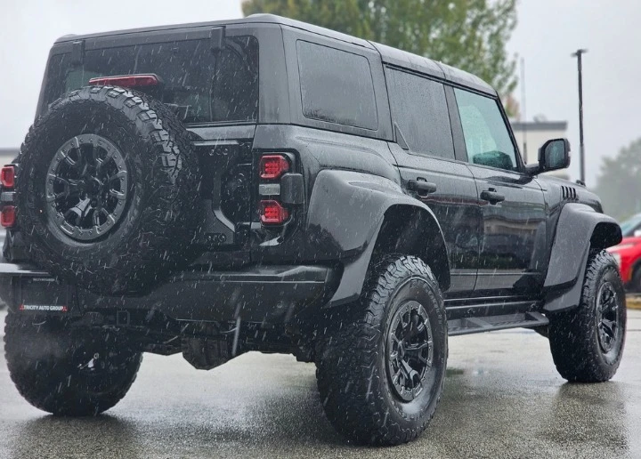 2023 Ford Bronco Raptor 6th Gen - Image 4 of 18