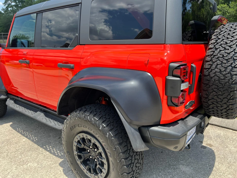 2023 Ford Bronco Raptor 6th Gen - Image 25 of 31