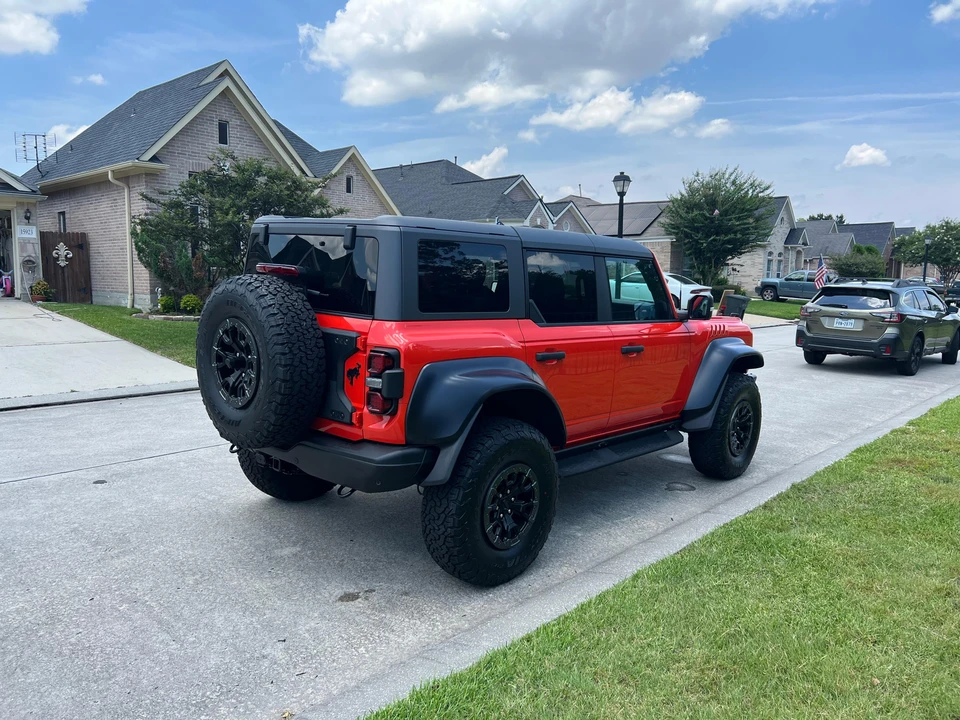 2023 Ford Bronco Raptor 6th Gen - Image 12 of 31