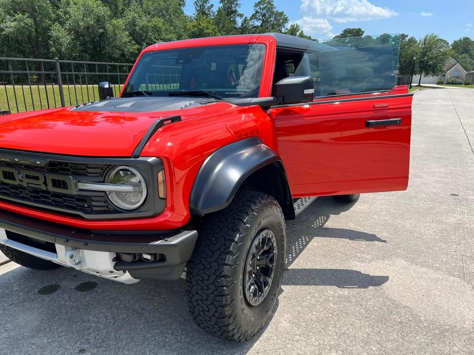 2023 Ford Bronco Raptor 6th Gen - Image 9 of 31