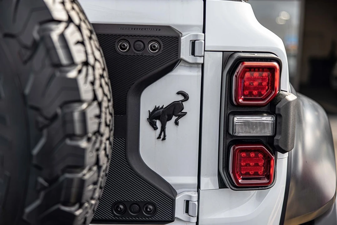 2023 Ford Bronco Raptor 6th Gen - Image 15 of 31