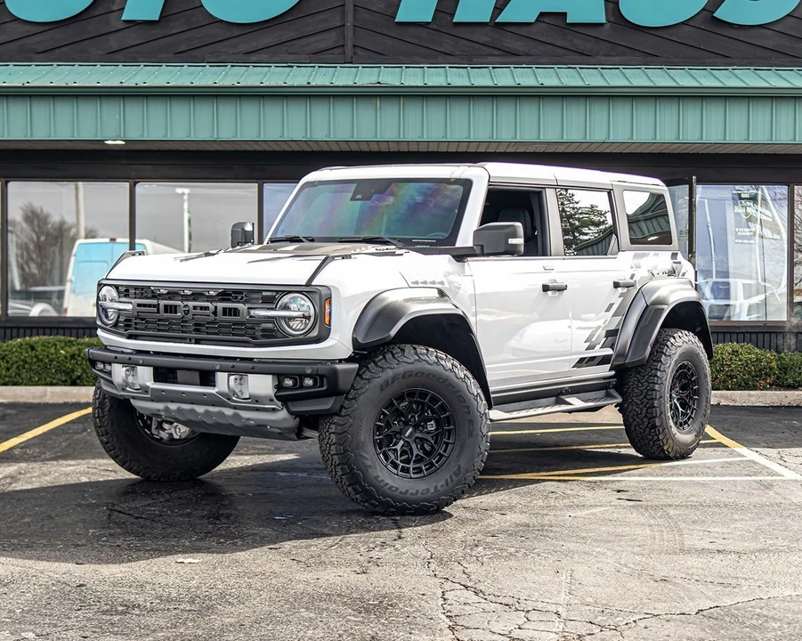 2023 Ford Bronco Raptor 6th Gen - Image 5 of 31