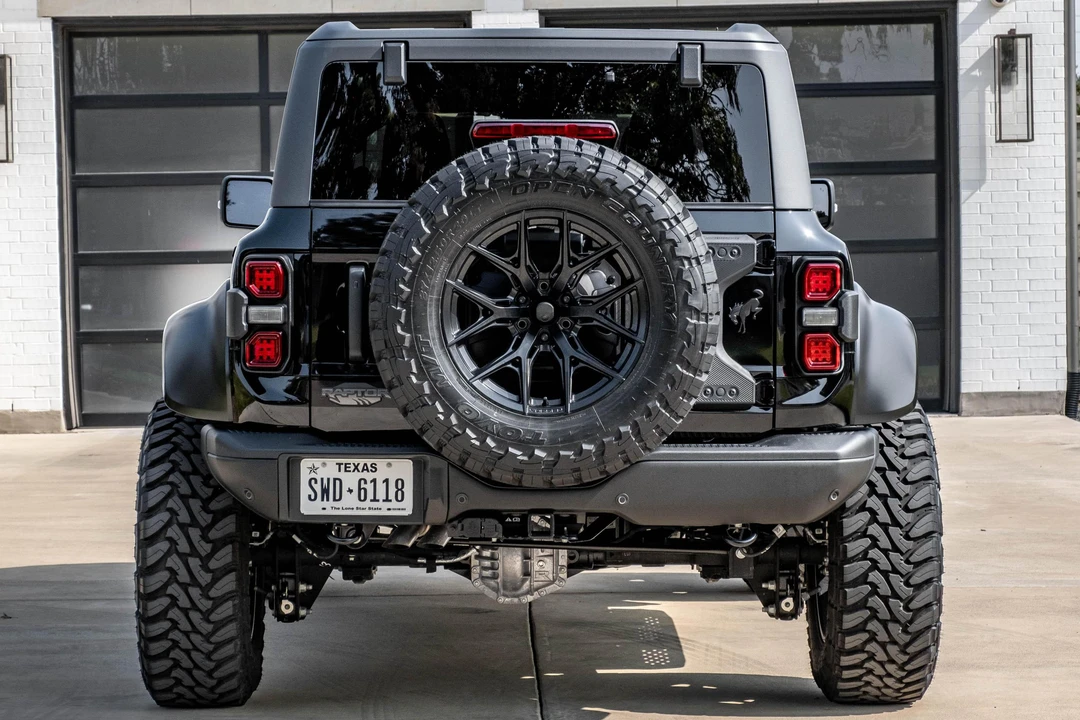 2023 Ford Bronco Raptor 6th Gen - Image 5 of 31