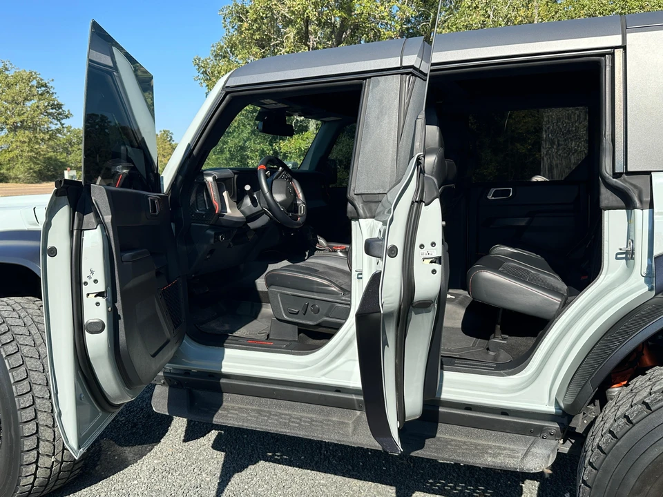 2023 Ford Bronco Raptor 6th Gen - Image 23 of 31