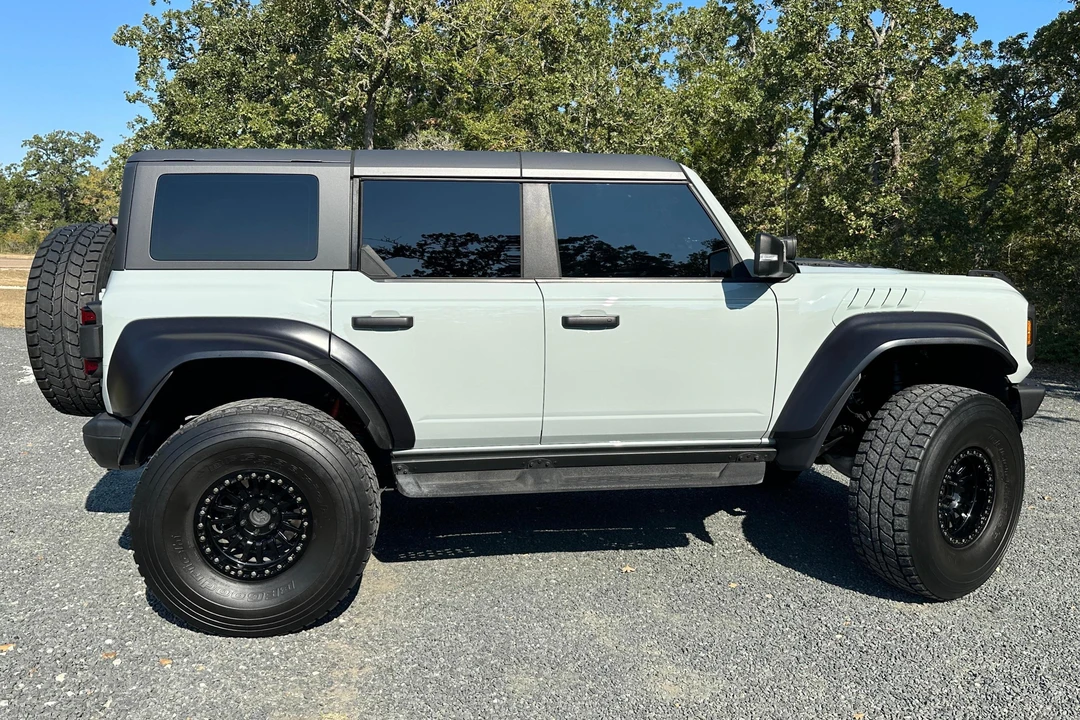 2023 Ford Bronco Raptor 6th Gen - Image 3 of 31