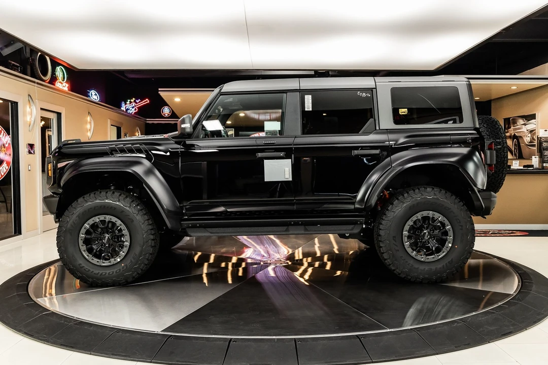 2023 Ford Bronco Raptor 6th Gen - Image 18 of 24