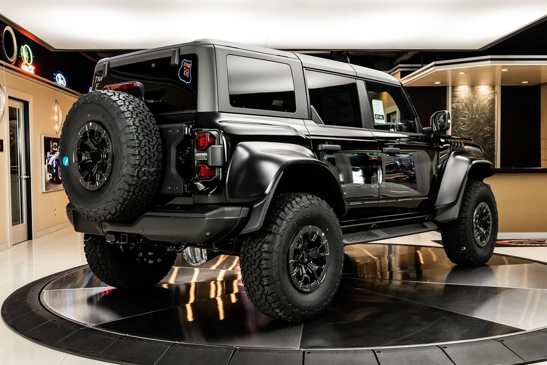 2023 Ford Bronco Raptor 6th Gen - Image 12 of 24