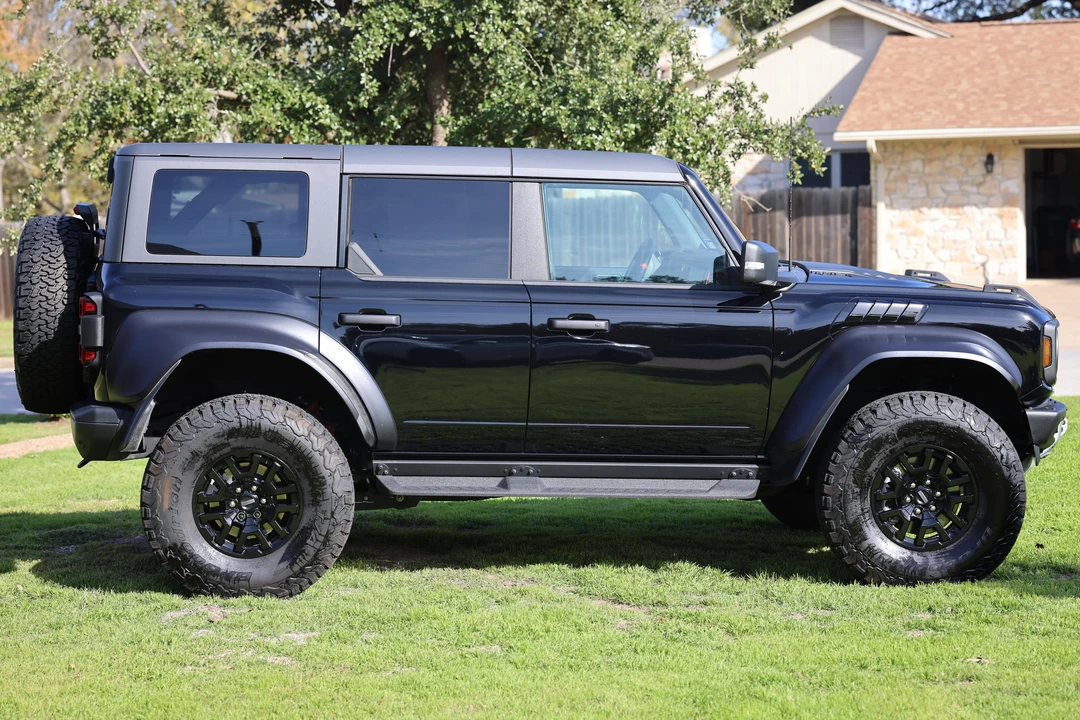 2023 Ford Bronco Raptor 6th Gen - Image 3 of 31