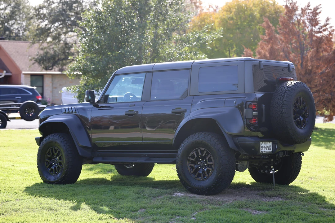 2023 Ford Bronco Raptor 6th Gen - Image 8 of 31