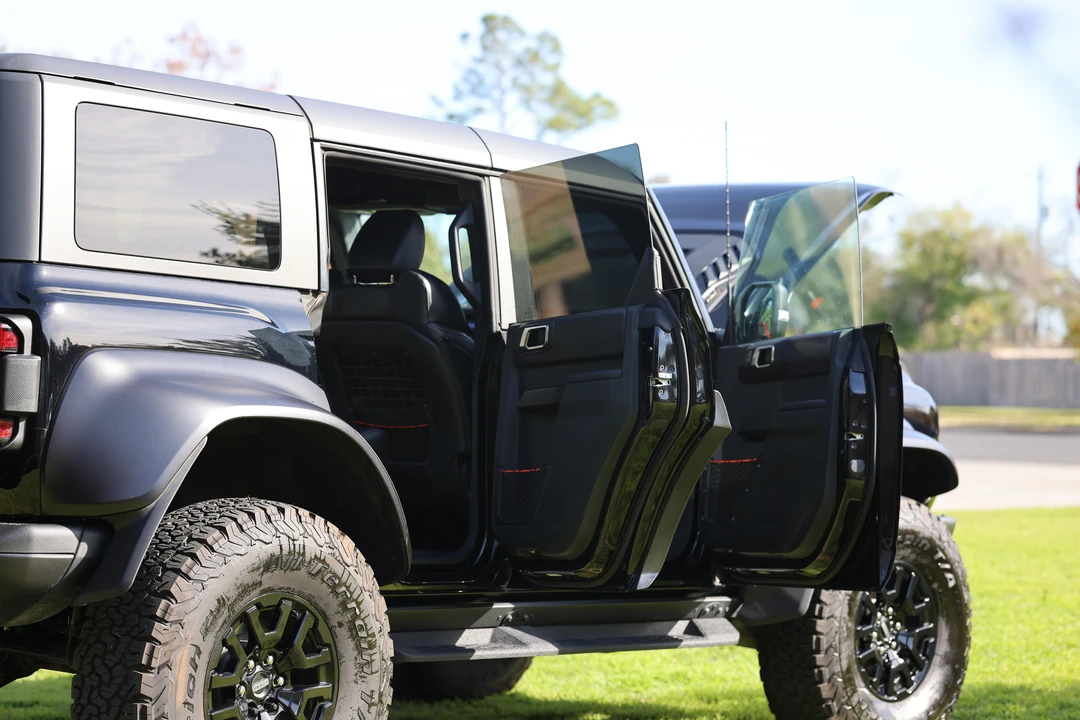 2023 Ford Bronco Raptor 6th Gen - Image 19 of 31
