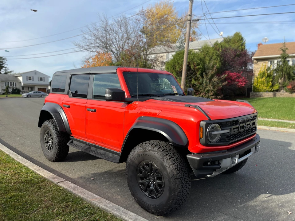 2023 Ford Bronco Raptor 6th Gen - Image 17 of 31
