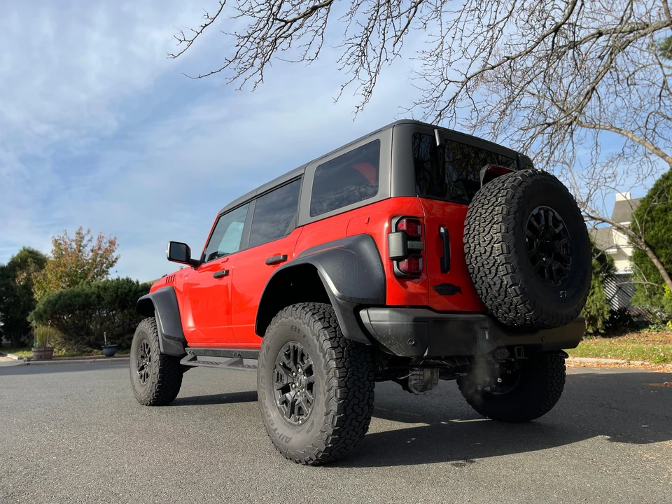 2023 Ford Bronco Raptor 6th Gen - Image 11 of 31