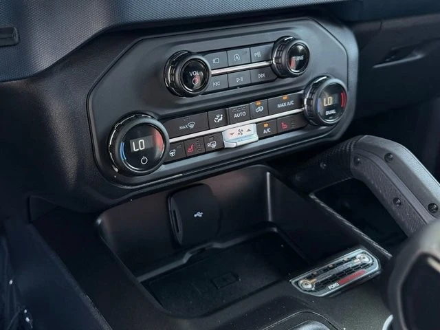 2023 Ford Bronco Raptor 6th Gen - Image 24 of 31